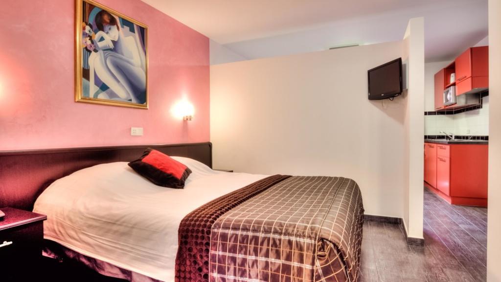 Apparthotel Belle Vue La Louvière Exterior foto