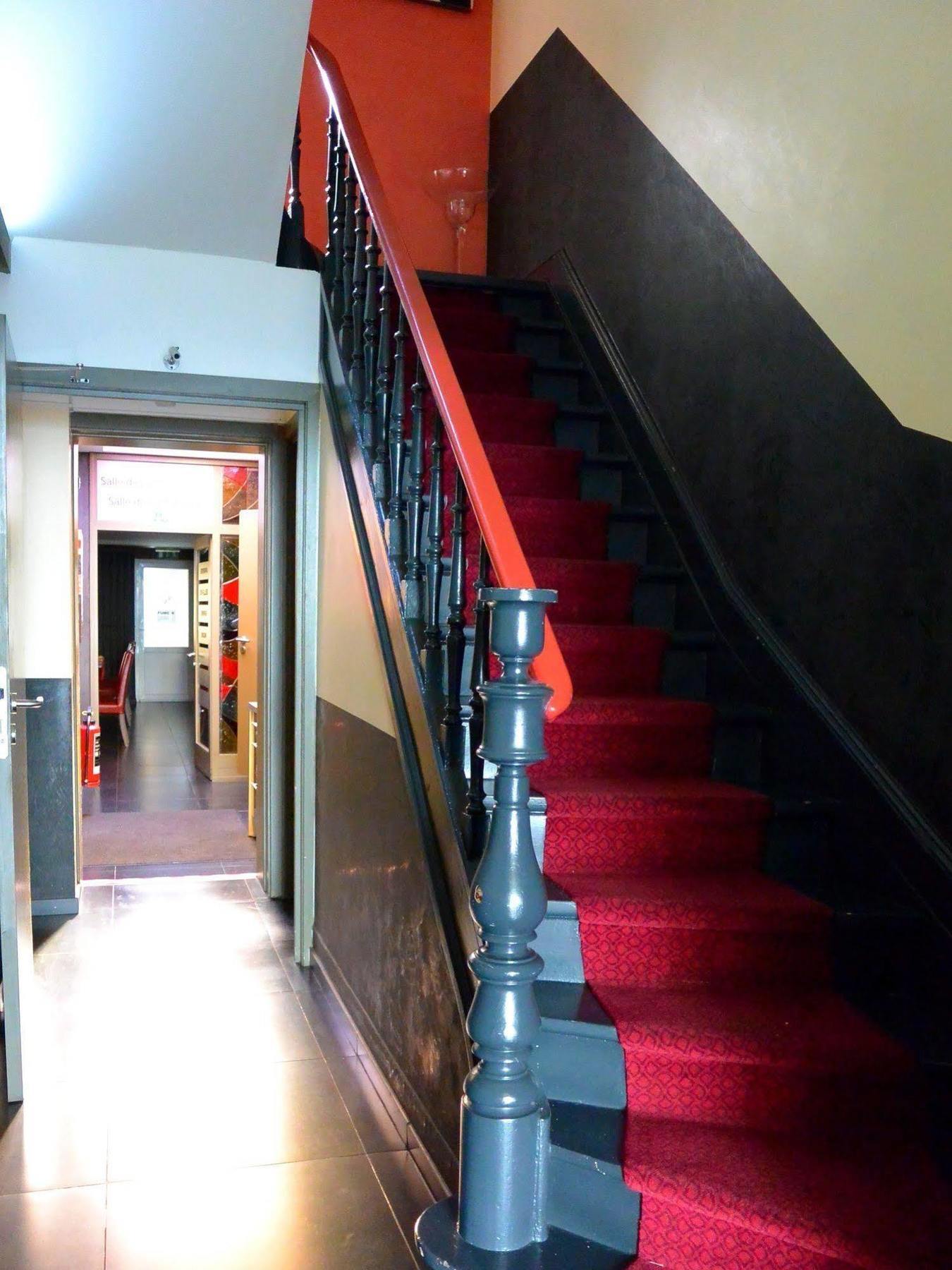Apparthotel Belle Vue La Louvière Exterior foto